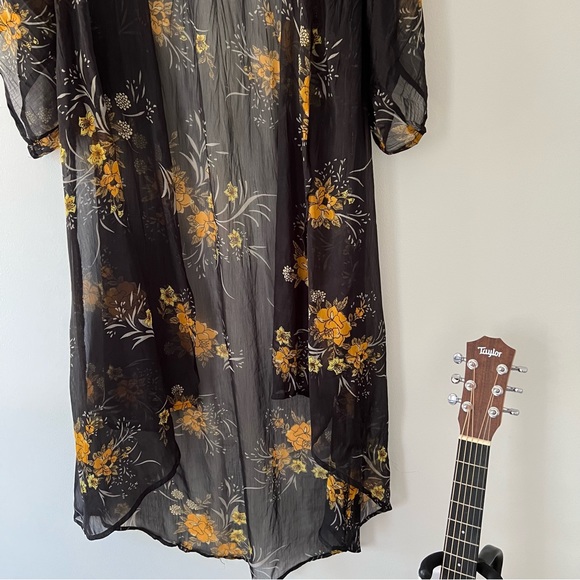 Band of gypsies black flowered boho duster - Picture 9 of 12